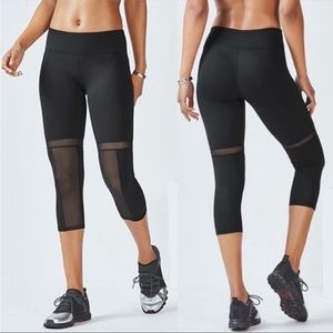 Fabletics Zoey Knee Deep Capri Leggings Workout Exercise Pants Black Sheer